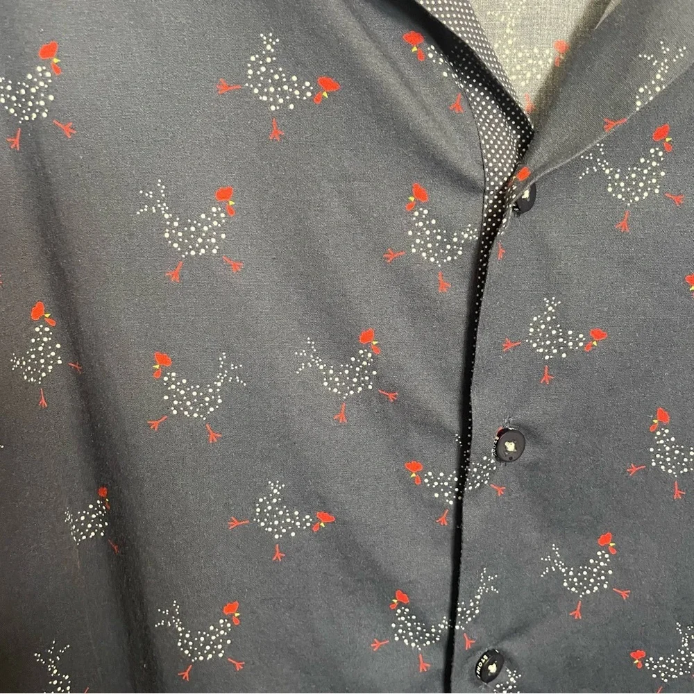 STONE ROSE Long Sleeve Button Front Rooster Chicken Print Shirt